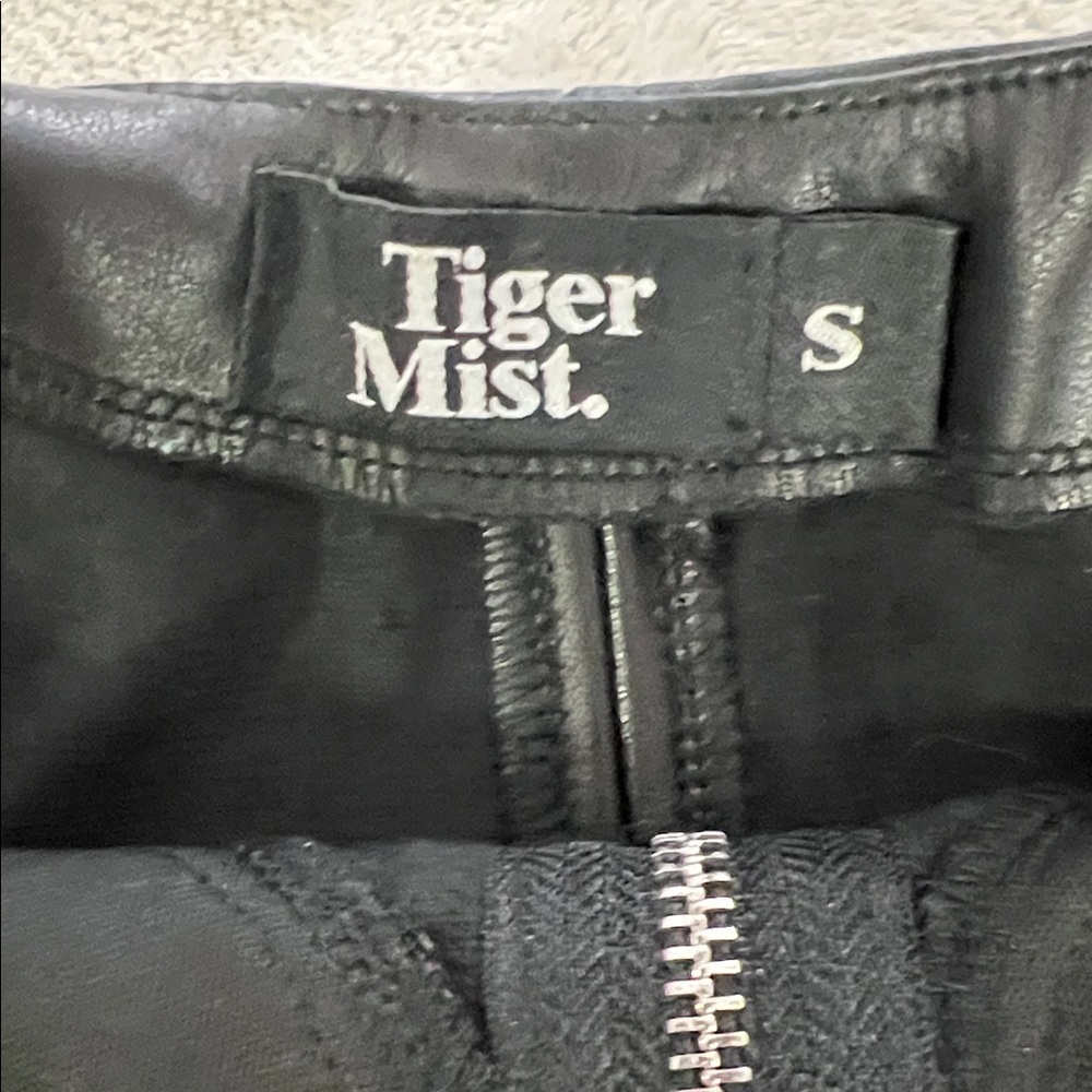 Tiger Mist Black Strapless Dress with Belt - Picture 2 of 3